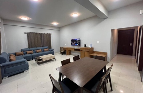 Gombe Hotel | HOTEL GOLF COAST