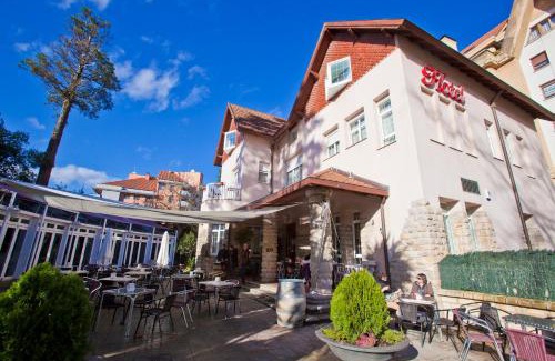 Amorebieta Hotel | Hotel Harrison Etxea