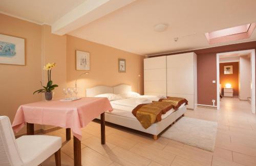 Friedrichstadt Hotel | Hotel Herzog