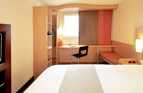 Nemours Hotel | Hotel ibis Nemours