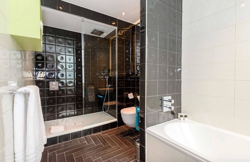 Earl's Court Hotel | Hotel Indigo London - Kensington by IHG