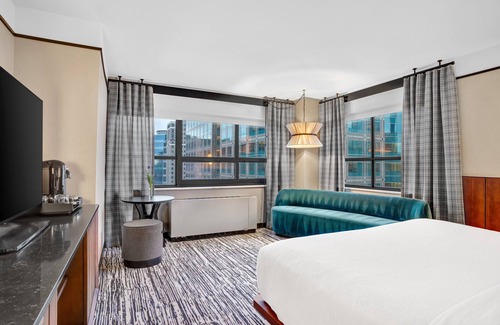 Downtown West Hotel | Hotel Indigo Minneapolis Downtown by IHG