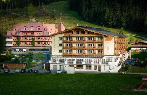 Sankt Jakob in Defereggen Hotel | Hotel Jesacherhof 4s