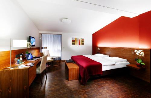 Milbertshofen Hotel | Hotel Königstein