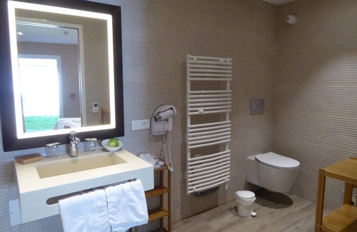 Minihy-Treguier Hotel | Hotel Kastell Dinec'h