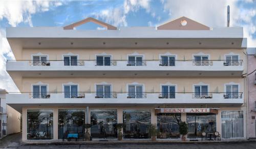 Selianitika Hotel | Hotel Kiani Akti