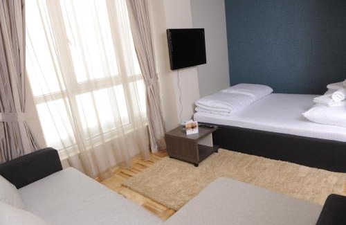 Lisina Hotel | Hotel Kraljevi Čardaci