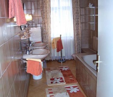 Goessweinstein Hotel | Hotel Krone