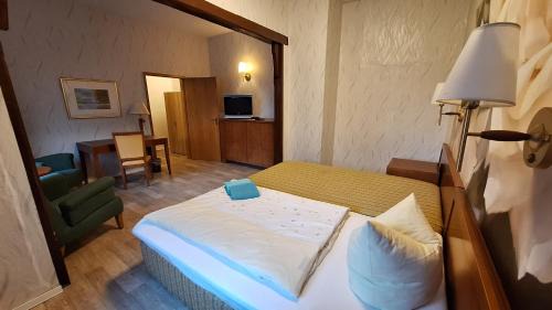 Schonebeck House | Hotel Kulturhaus Felgeleben