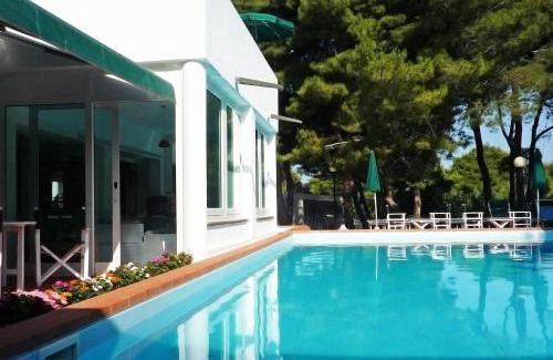 Tremiti Islands Hotel | Hotel Kyrie Isole Tremiti