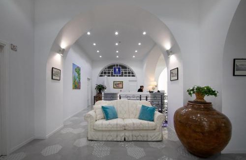 Rinella Hotel | Hotel L'Ariana ISOLE EOLIE - UNA Esperienze