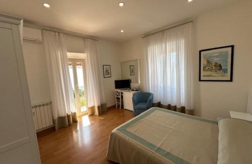 Santa Marinella Hotel | Hotel L'Isola