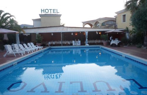 Girasole Hotel | Hotel L'Ulivo