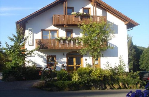 Eulenbis Hotel | Hotel & Landgasthaus Pfeifertal