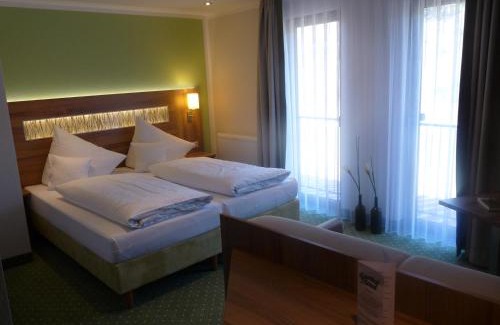 Marktheidenfeld House | Hotel- Landgasthof Baumhof-Tenne
