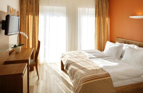 Feldbach Hotel | Hotel Lava Inn - 24 h Check-In - Nähe LKH, Landeskrankenhaus, Feldbach