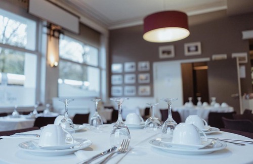 Laken Hotel | Hotel Le Centenaire Brussels Expo