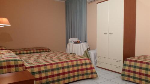 San Giovanni Rotondo Hotel | Hotel Leon - Ristorante Al Cavallino Rosso