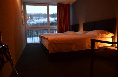 Les Brenets Hotel | Hotel Les Rives Du Doubs