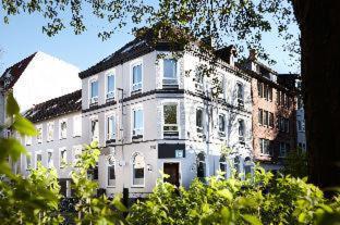 Vorstadt Hotel | Hotel Liegeplatz 13 Kiel by Premiere Classe