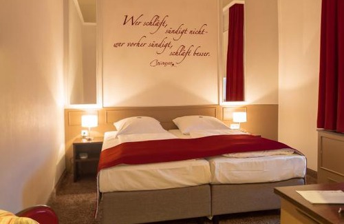 Detmold Hotel | Hotel Lippischer Hof
