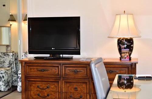 Connecticut Ave - K Street Hotel | Hotel Lombardy