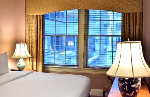 Connecticut Ave - K Street Hotel | Hotel Lombardy