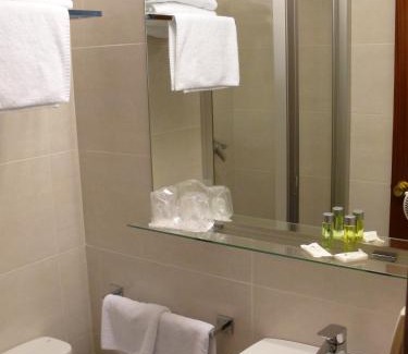 Boo de Guarnizo Hotel | Hotel Los Angeles