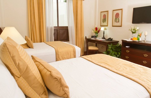 Chinandega Hotel | Hotel Los Portales