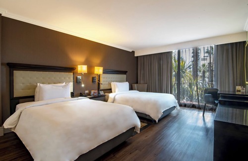 Zona Rio Hotel | Hotel Lucerna Tijuana
