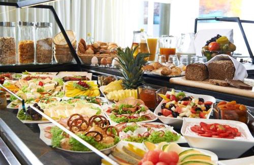 Veitshoechheim Hotel | Hotel Müller Café & Wein - Mondholzhotel