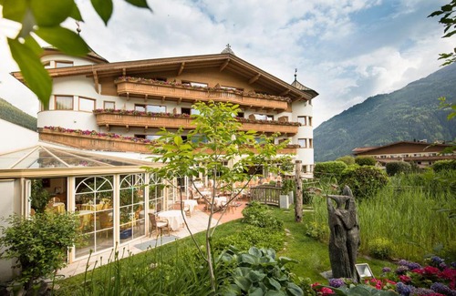 Ried im Zillertal Hotel | Hotel Magdalena im Zillertal - Urlaub mit Hund