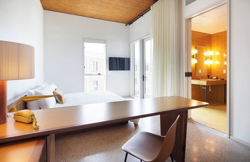 Travis Heights Hotel | Hotel Magdalena
