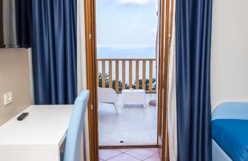 Marina di Maratea Hotel | Hotel Martino