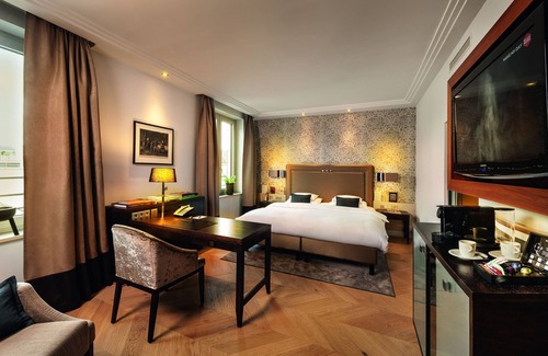 Innenstadt - Sankt Ulrich-Dom Hotel | Hotel Maximilian's