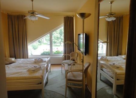 Namest nad Oslavou Hotel | Hotel Monaco