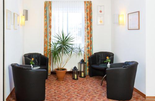 Lauenau Hotel | Hotel Montana Lauenau