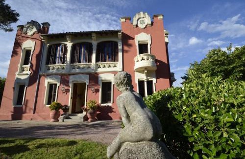 Les Planes d'Hostoles Hotel | Hotel Monumento Can Garay