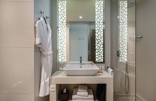 Le Prieure Hotel | Hotel N'vY
