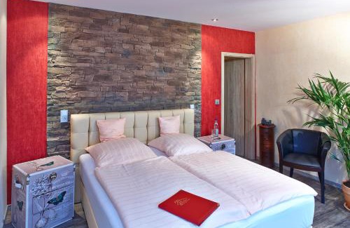 Bad Muenster am Stein-Ebernburg Hotel | Hotel Naheschlößchen