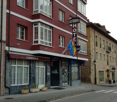 Arenas de Cabrales Hotel | Hotel Naranjo De Bulnes