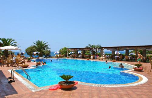 Trifylia Hotel | Hotel Oasis