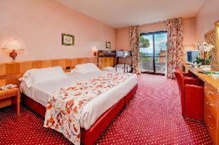 Desenzano del Garda Hotel | Hotel Oliveto