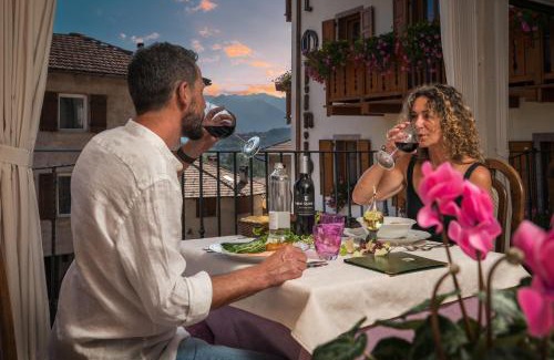 San Lorenzo in Banale Hotel | Hotel Opinione Dimora Storica