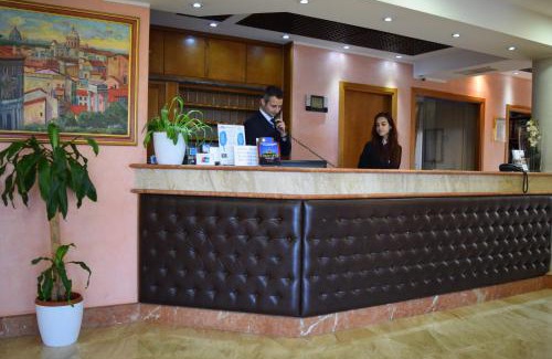 Pomezia Hotel | Hotel Palace 2000