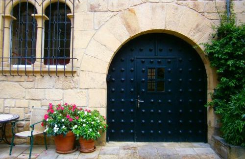 Hondarribia Historic Center Hotel | Hotel Palacete