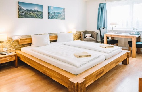 Leukerbad Hotel | Hotel Paradis-Leukerbad-Therme