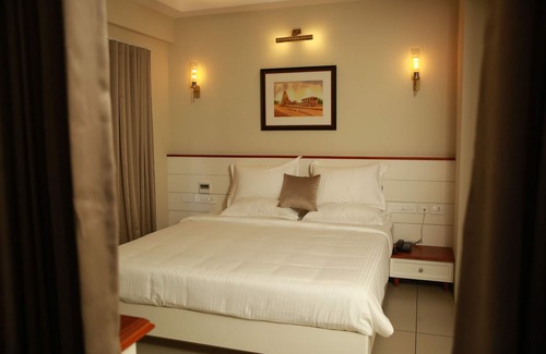 Mahe Hotel | HOTEL PEARL MAHE