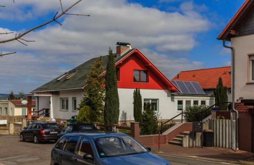 Sangerhausen House | Hotel-Pension am Rosarium