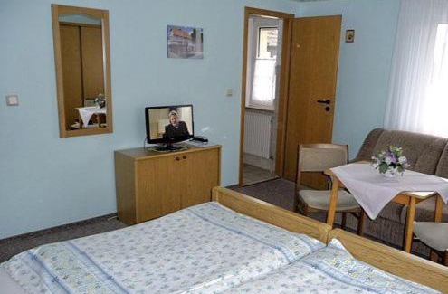 Vetschau/Spreewald House | Hotel-Pension Märkischheide
